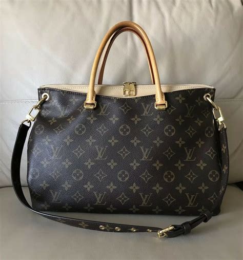 buy louis vuitton pallas.